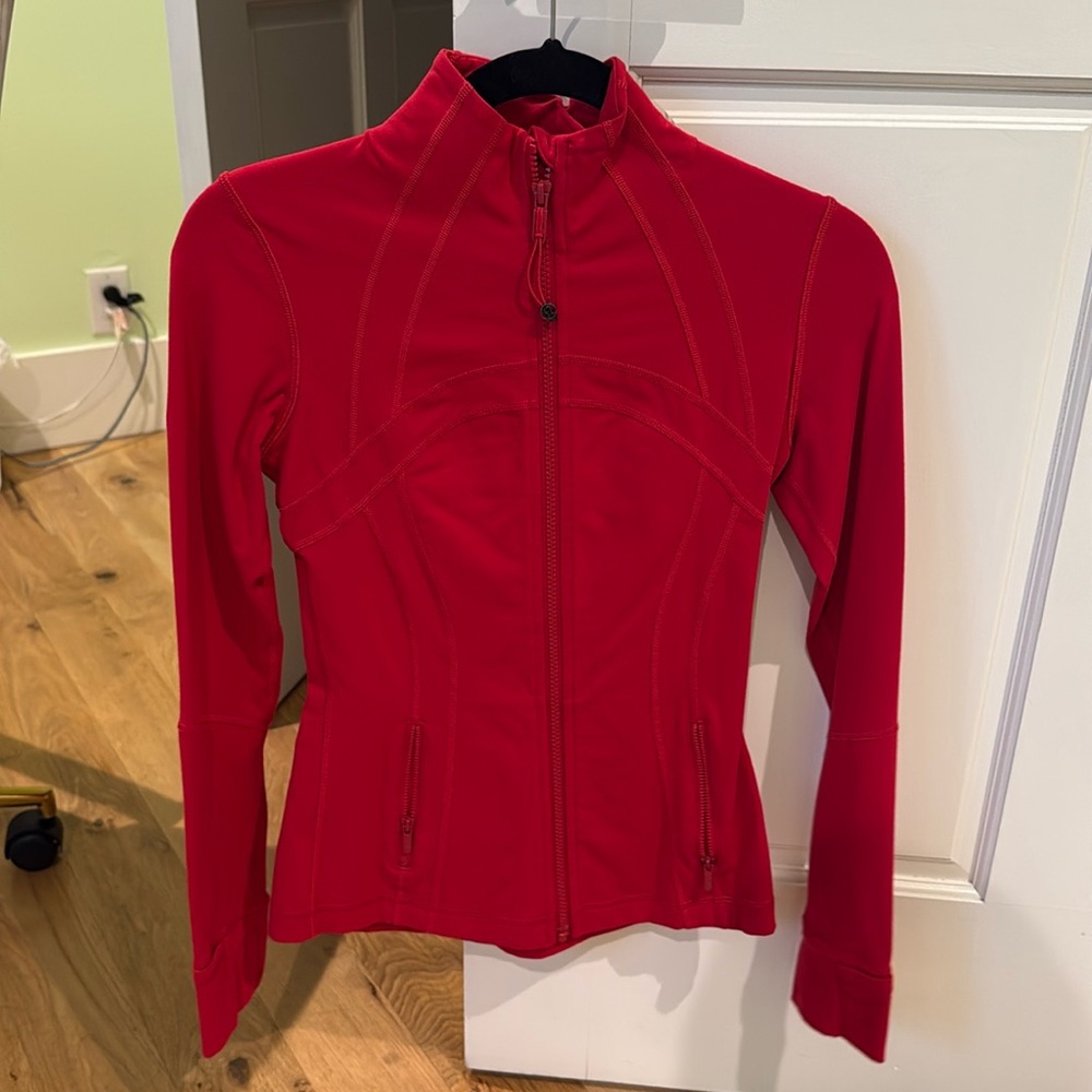 red lulu define jacket size 4
